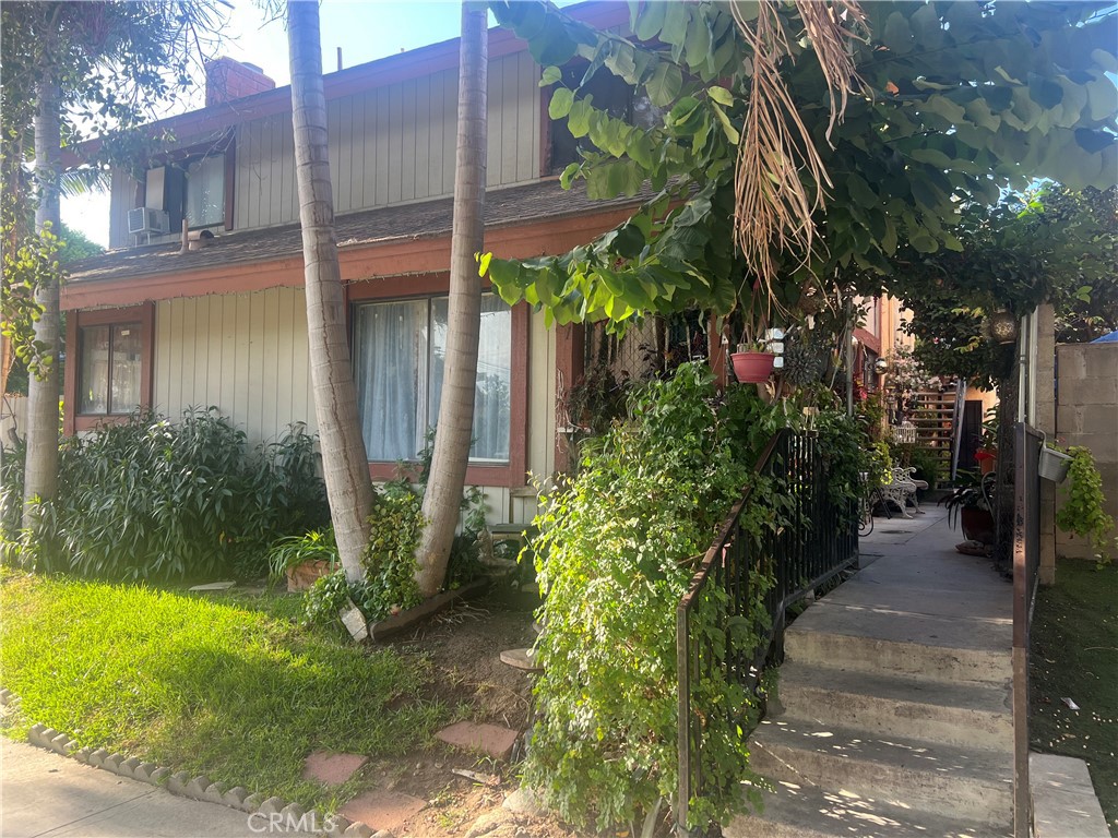 701 E Chestnut, Santa Ana CA 92701 - photo 1