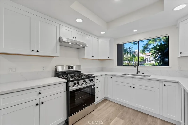 711 W 1st, Santa Ana, CA 92701