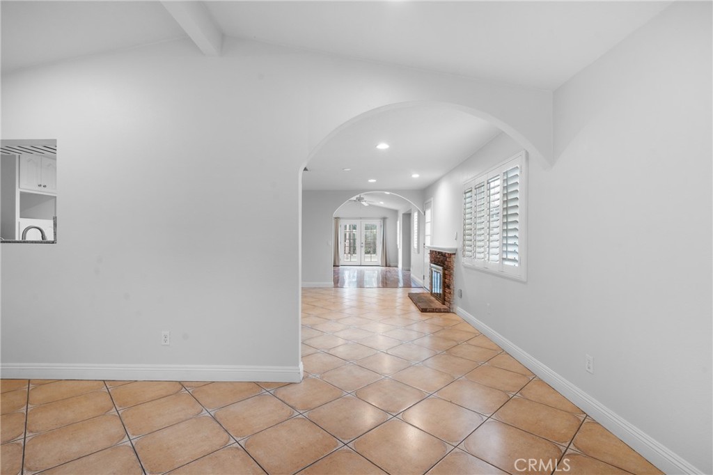 722 Sherry, Santa Ana CA 92701 - photo 5