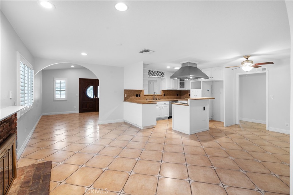 722 Sherry, Santa Ana CA 92701 - photo 9