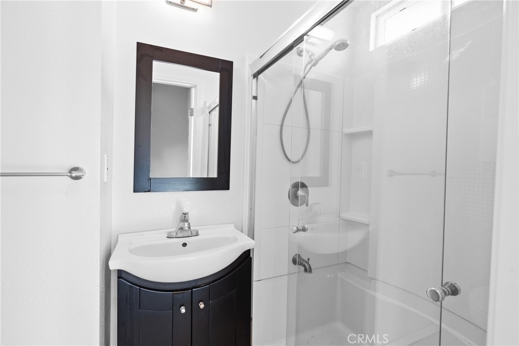 722 Sherry, Santa Ana CA 92701 - photo 32
