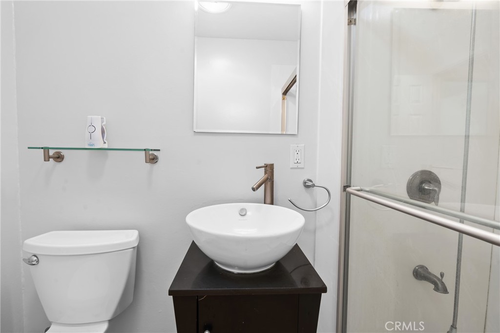 722 Sherry, Santa Ana CA 92701 - photo 38