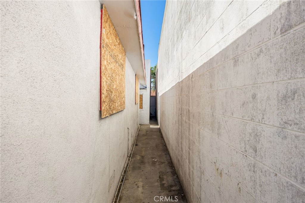 725 S Main Street, Santa Ana CA 92701 - photo 35