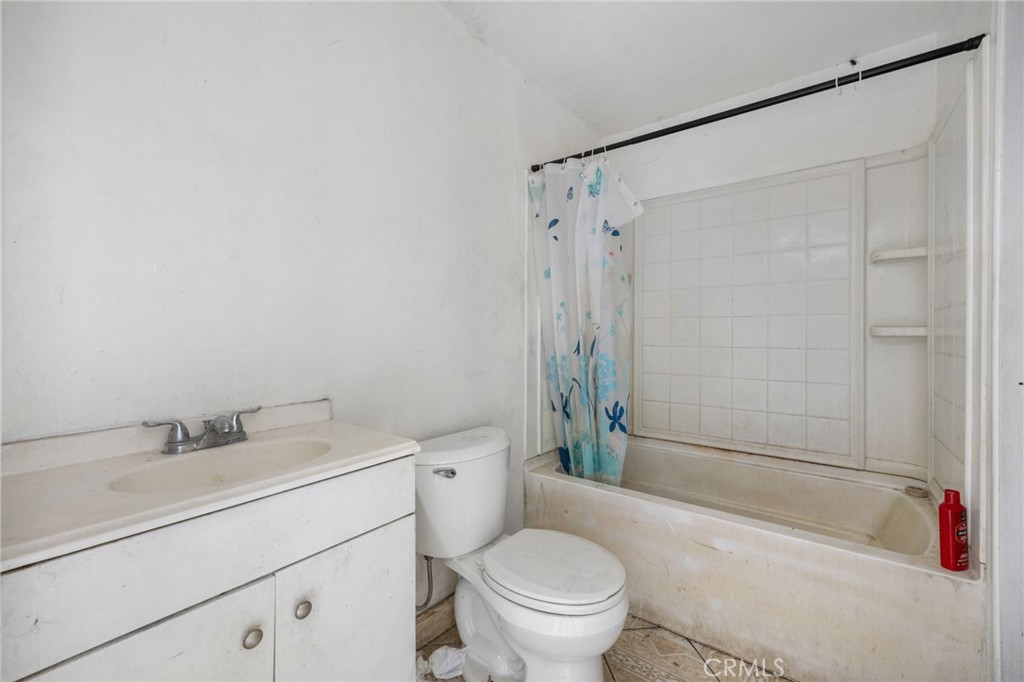 725 S Main Street, Santa Ana CA 92701 - photo 20