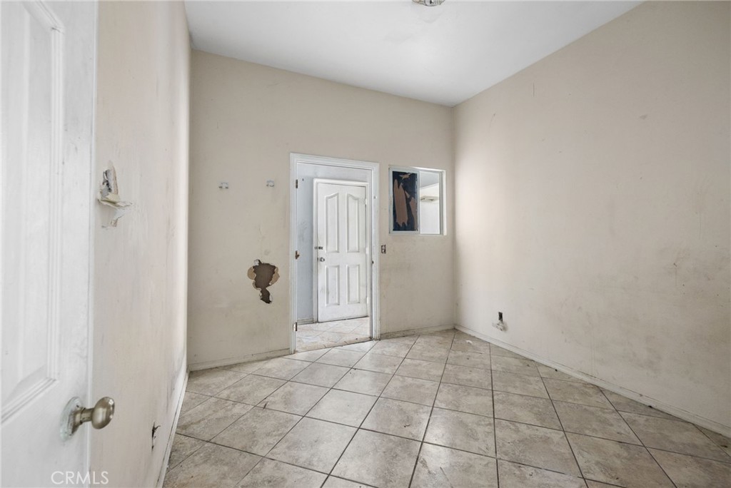 725 S Main Street, Santa Ana CA 92701 - photo 23