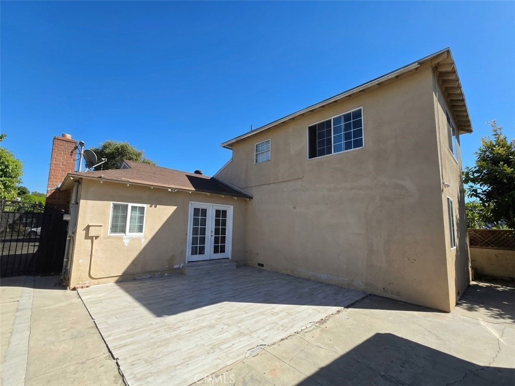 Main House backyard - 726 S Halladay Street, Santa Ana CA 92701 - photo 4
