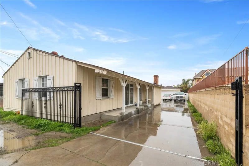 728 N Euclid Street, Santa Ana