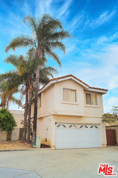 732 N Figueroa Street, Santa Ana CA 92703 - photo 1