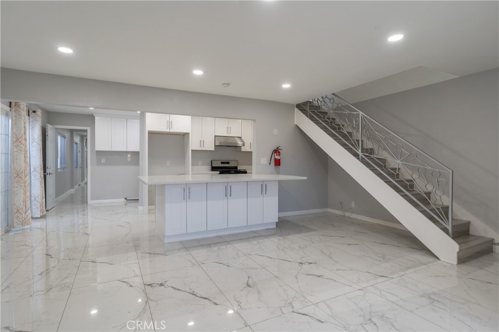 805 N Euclid Street, Santa Ana CA 92703 - photo 4