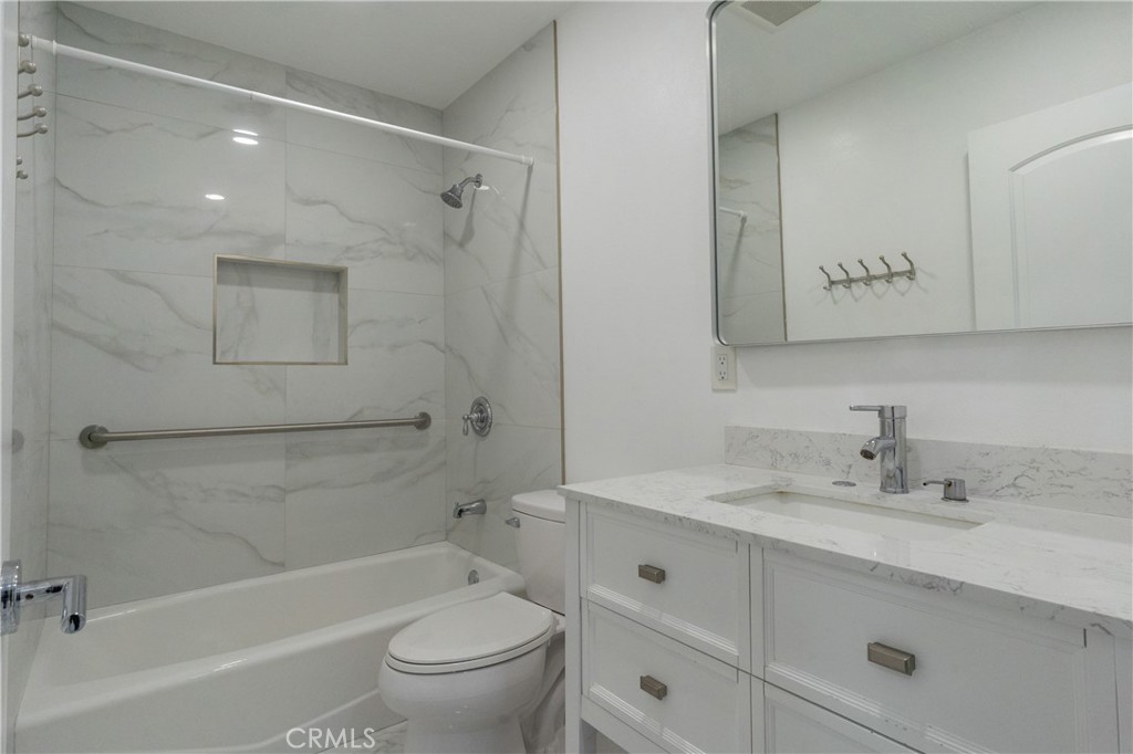 805 N Euclid Street, Santa Ana CA 92703 - photo 12