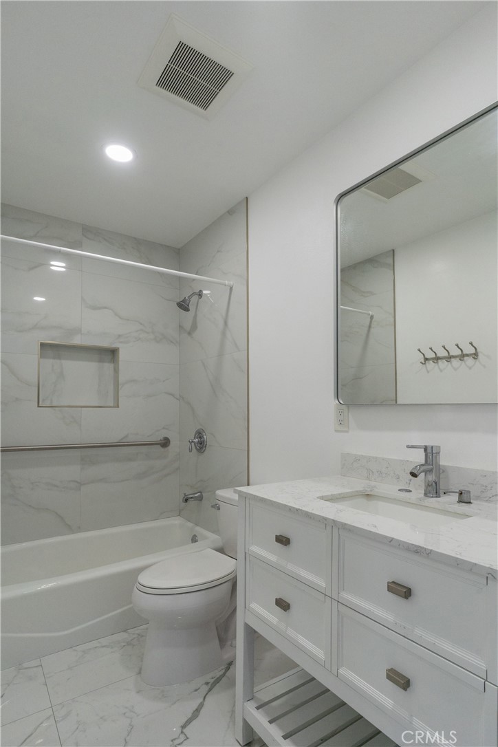 805 N Euclid Street, Santa Ana CA 92703 - photo 19