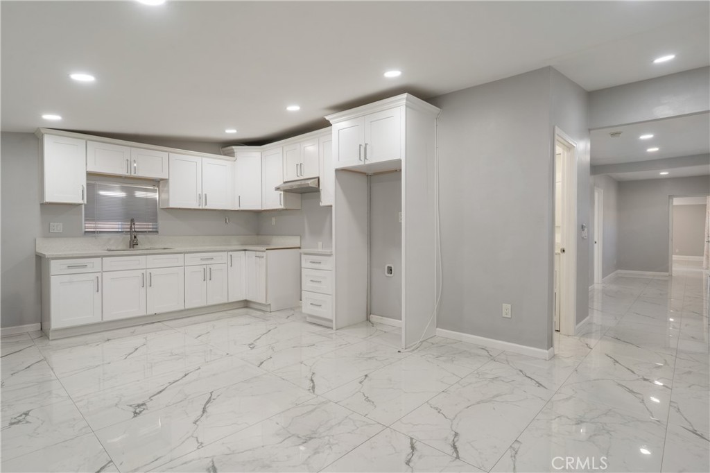 805 N Euclid Street, Santa Ana CA 92703 - photo 28