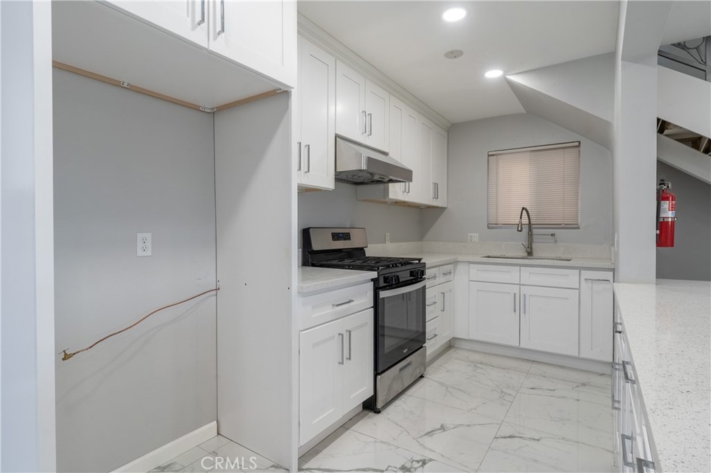 805 N Euclid Street, Santa Ana CA 92703 - photo 36