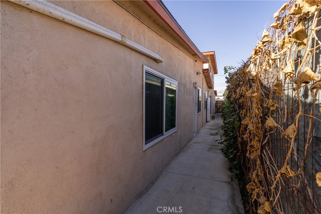 805 N Euclid Street, Santa Ana CA 92703 - photo 57