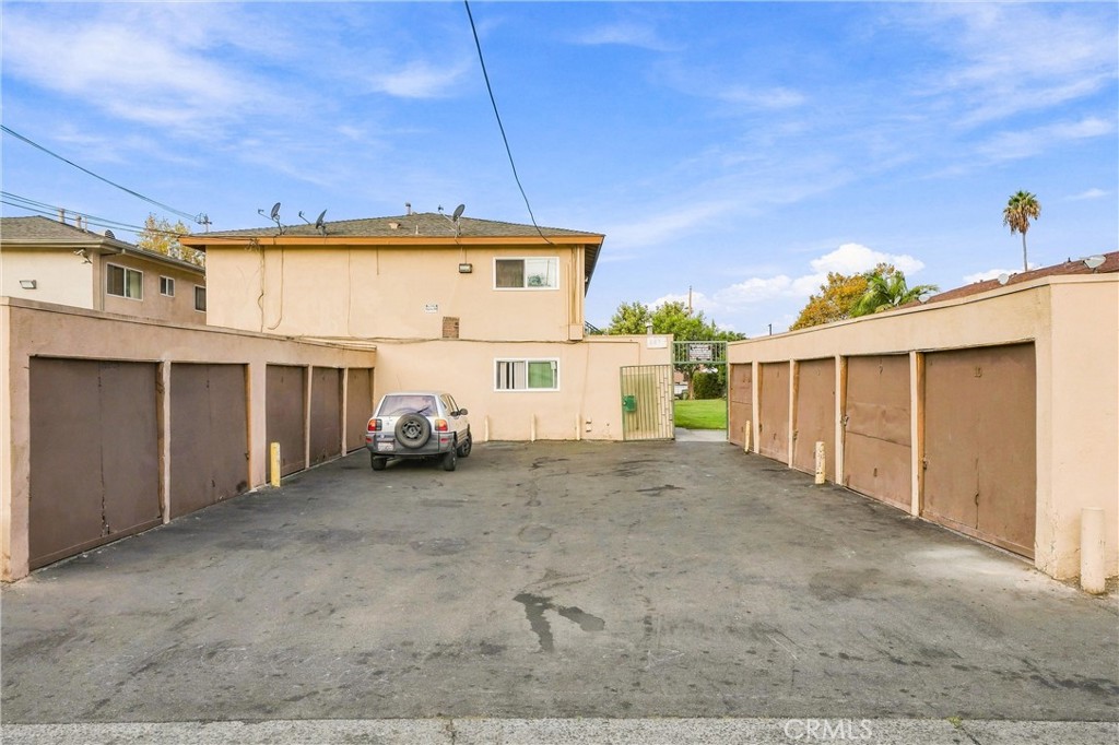 809 S Townsend Street, Santa Ana CA 92704 - photo 7