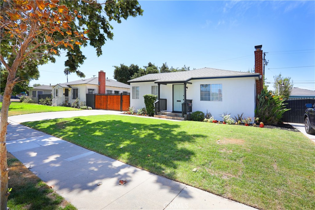 812 N Louise, Santa Ana CA 92703 - photo 2