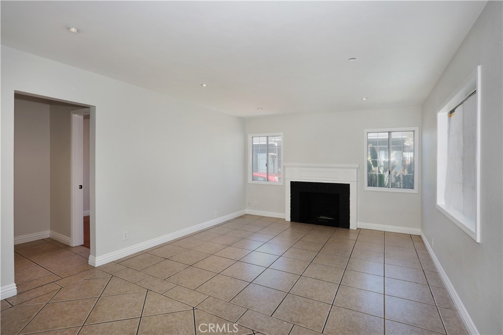812 N Louise, Santa Ana CA 92703 - photo 8