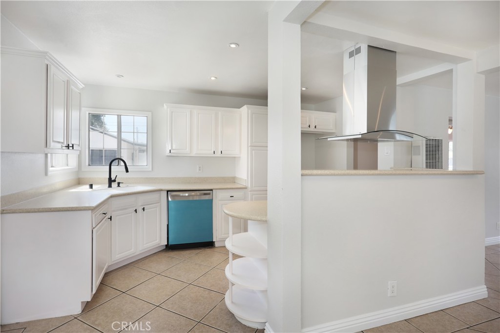 812 N Louise, Santa Ana CA 92703 - photo 12