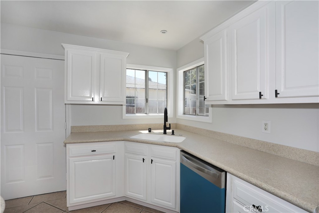 812 N Louise, Santa Ana CA 92703 - photo 13