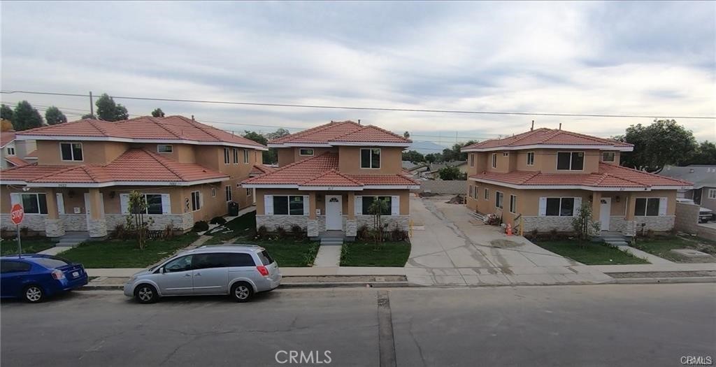 817 N Figueroa Street C, Santa Ana CA 92703 - photo 1