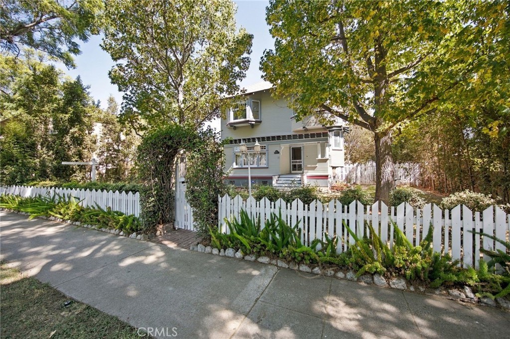 825 N Lacy, Santa Ana CA 92701 - photo 11