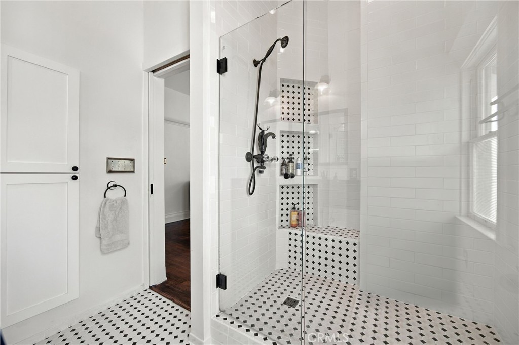 825 N Lacy, Santa Ana CA 92701 - photo 33