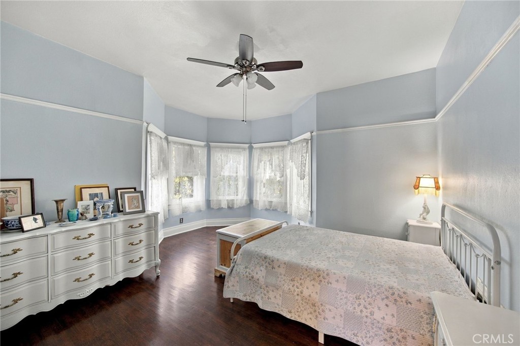 825 N Lacy, Santa Ana CA 92701 - photo 35