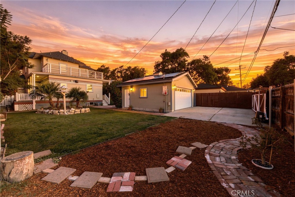 825 N Lacy, Santa Ana CA 92701 - photo 50