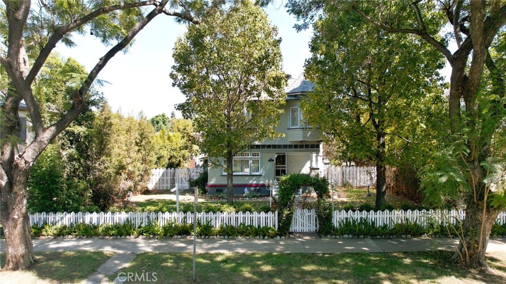 825 N Lacy, Santa Ana CA 92701 - photo 57