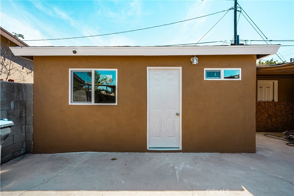 825 S Shelton Street A, Santa Ana CA 92703 - photo 1