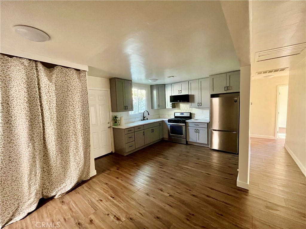 829 Normandy, Santa Ana CA 92701 - photo 6