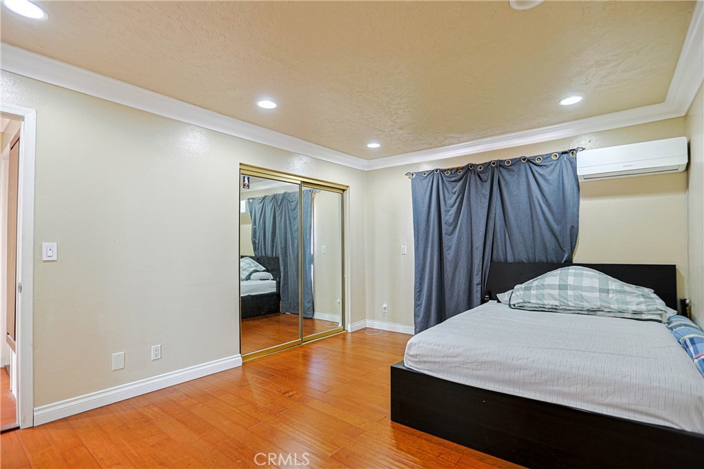833 Amberwood, Santa Ana CA 92703 - photo 15