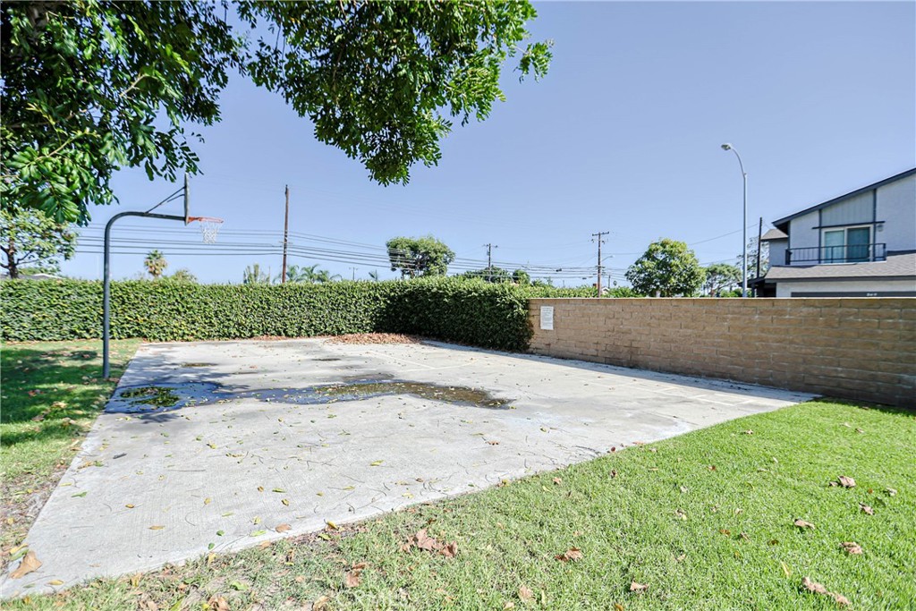 833 Amberwood, Santa Ana CA 92703 - photo 23