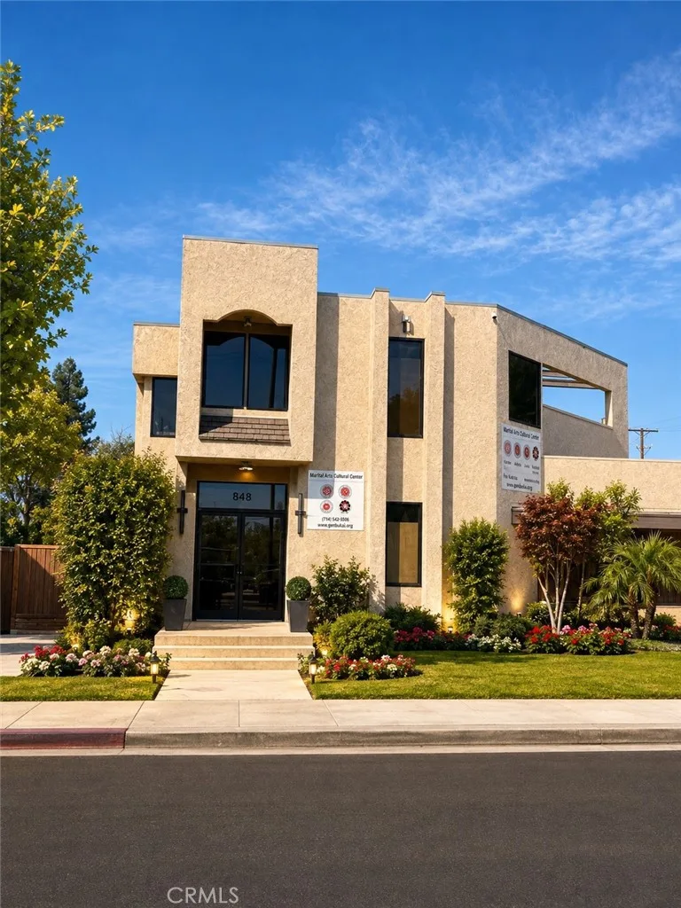 848 N Parton, Santa Ana, CA 92701