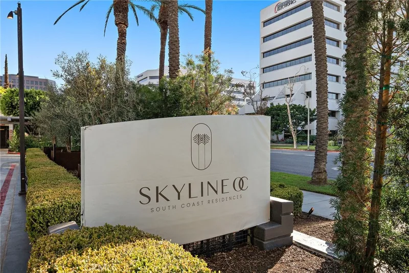 9 MacArthur Place 1402, Santa Ana, CA 92707
