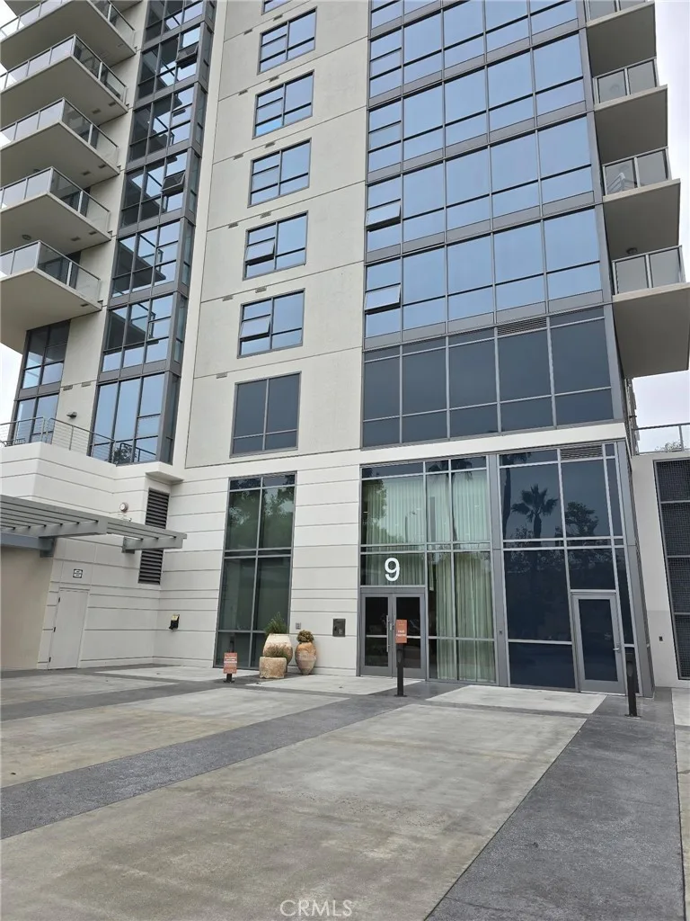 9 MacArthur Place 902, Santa Ana, CA 92707