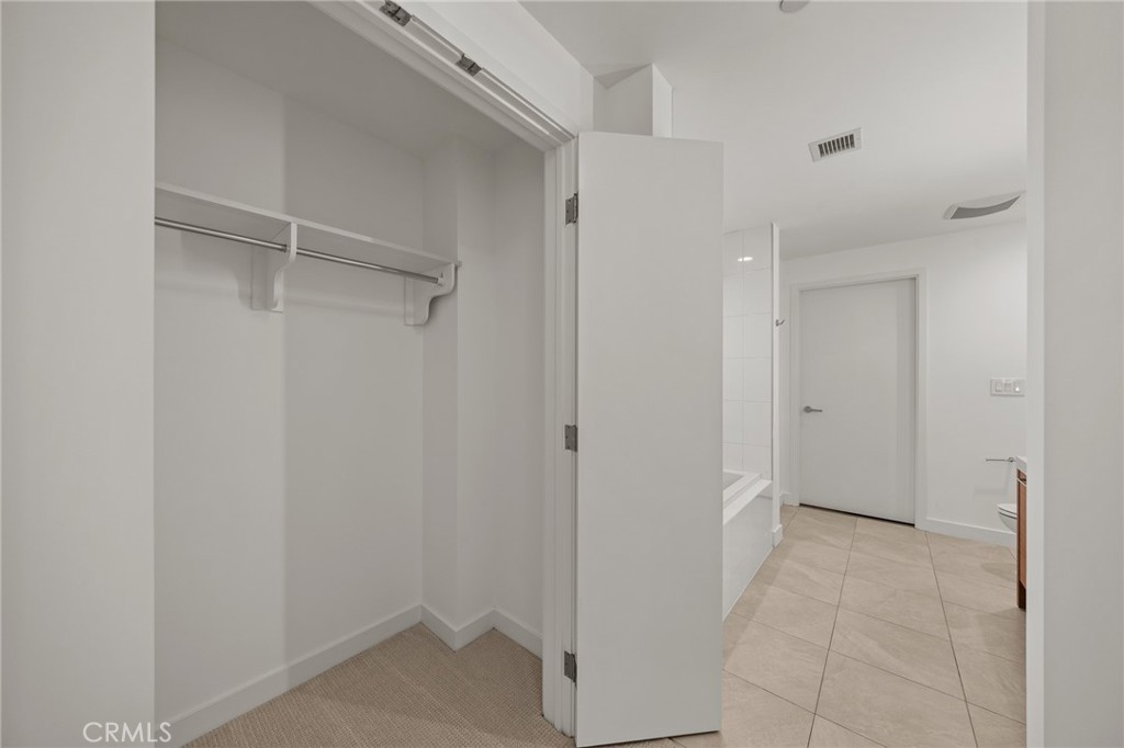 9 MacArthur Place N1405, Santa Ana CA 92707 - photo 19