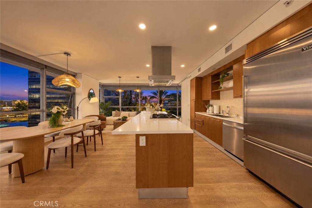 9 MacArthur Place N402, Santa Ana CA 92707 - photo 5