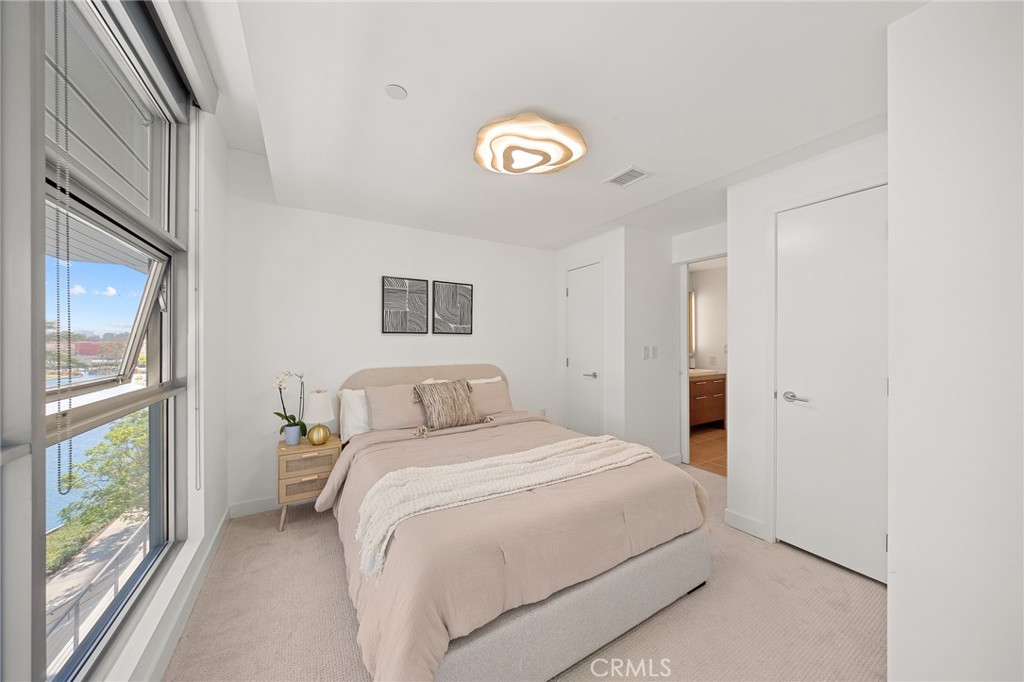 9 MacArthur Place N402, Santa Ana CA 92707 - photo 20