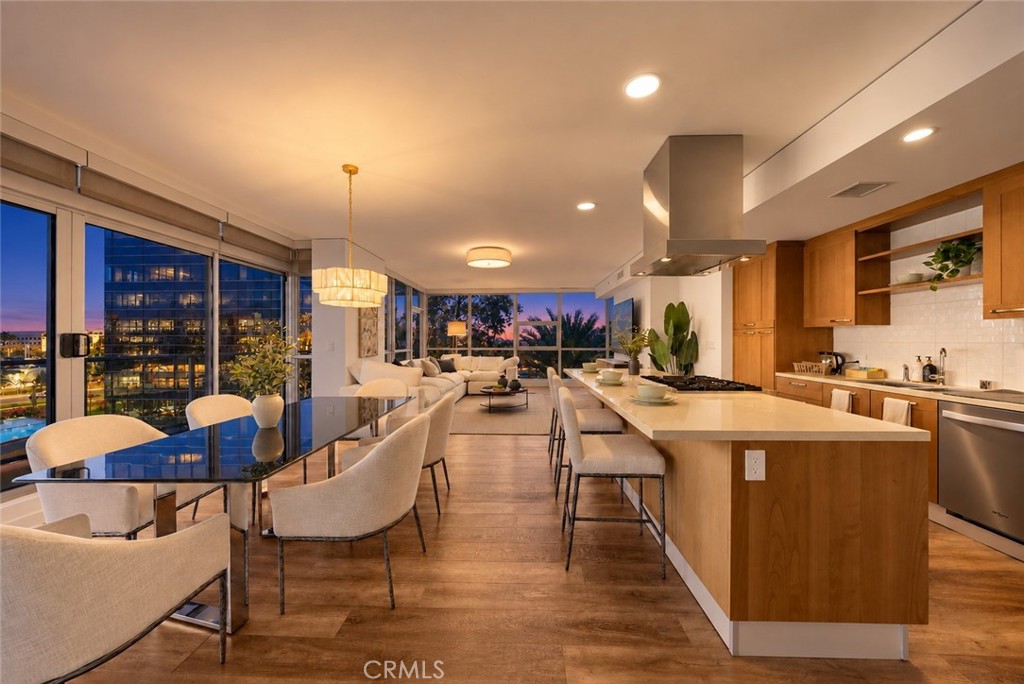 9 MacArthur Place N502, Santa Ana CA 92707 - photo 1