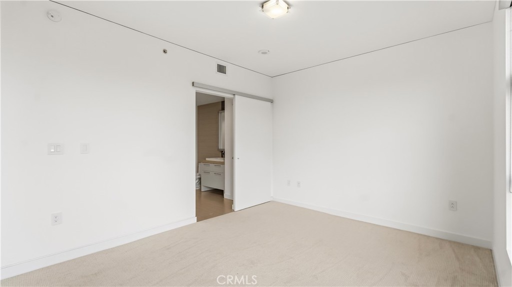 9 MacArthur Place N503, Santa Ana CA 92707 - photo 31