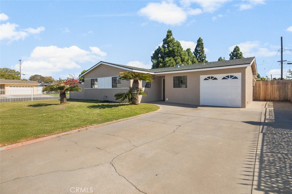 901 S Harmon, Santa Ana CA 92704 - photo 1