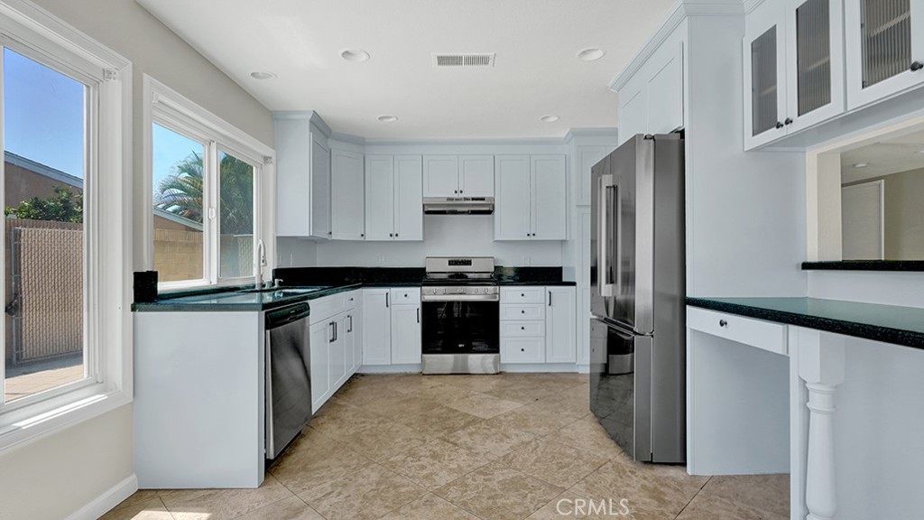 902 W Alpine, Santa Ana CA 92707 - photo 13