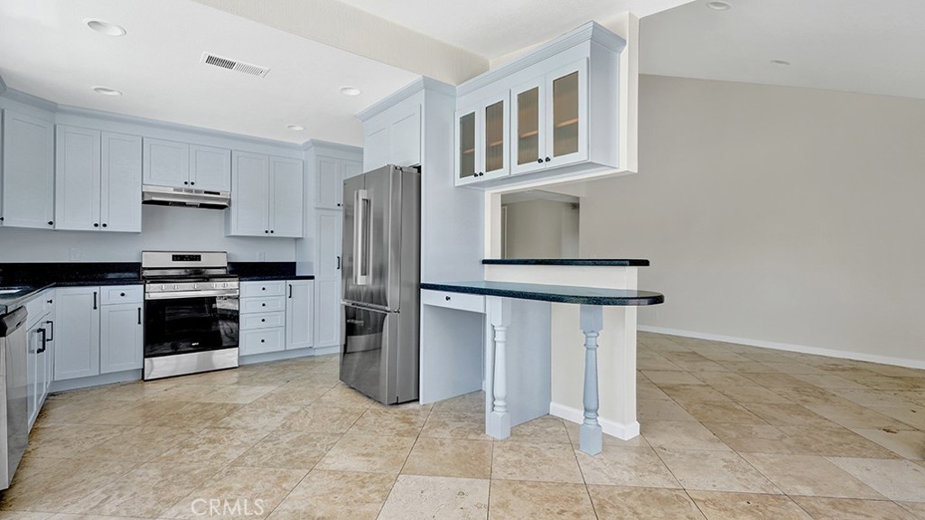 902 W Alpine, Santa Ana CA 92707 - photo 14