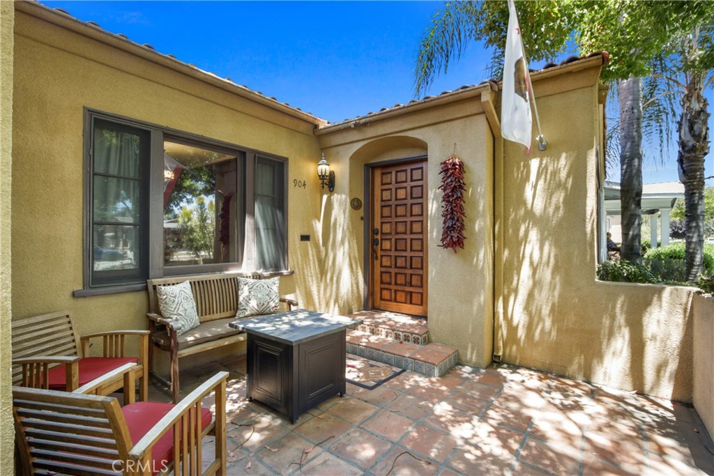 904 N Olive Street, Santa Ana CA 92703 - photo 1