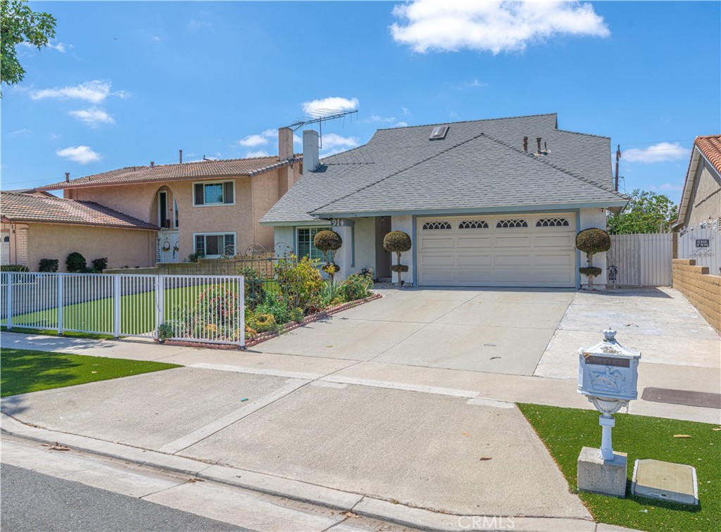 914 S Susan Street, Santa Ana CA 92704 - photo 1