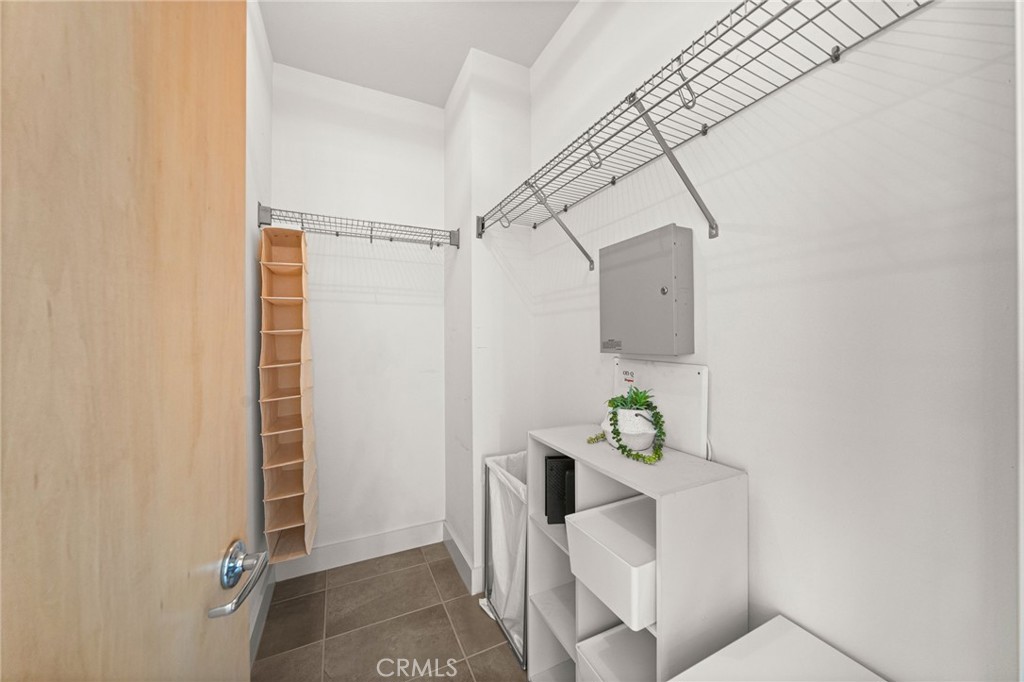 3rd Floor Walk In Closet - 918 E Civic Center Drive, Santa Ana CA 92701 - photo 37