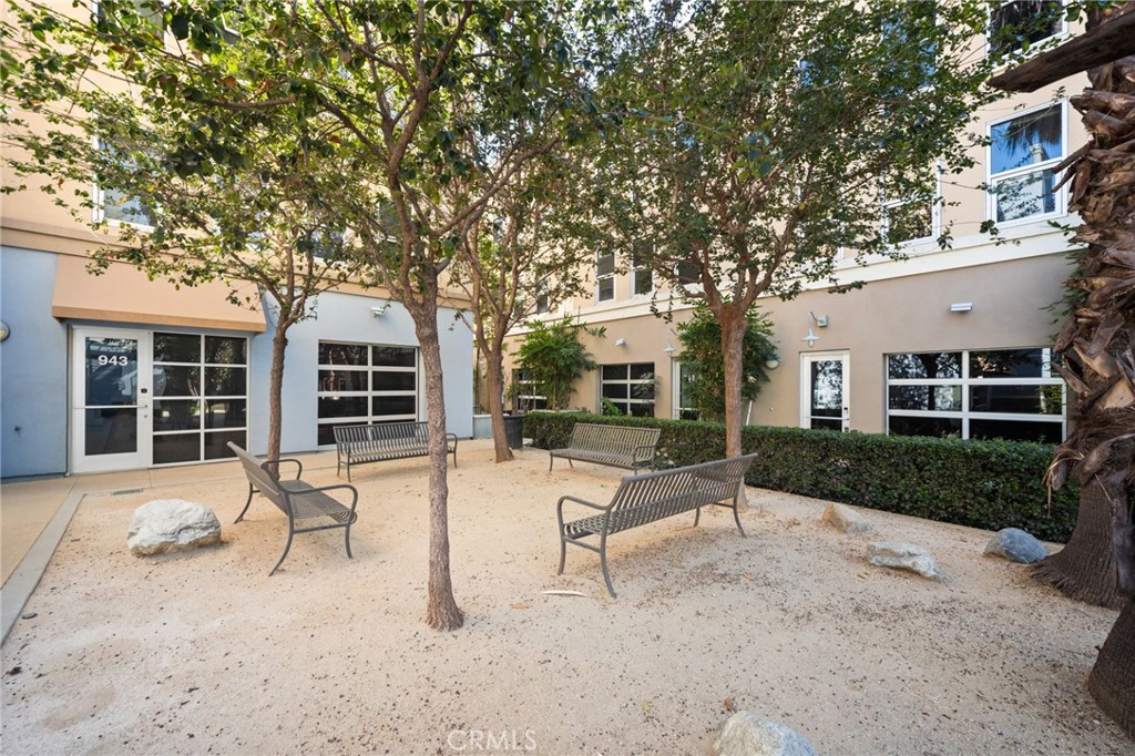 Santiago Lofts Community - 918 E Civic Center Drive, Santa Ana CA 92701 - photo 39