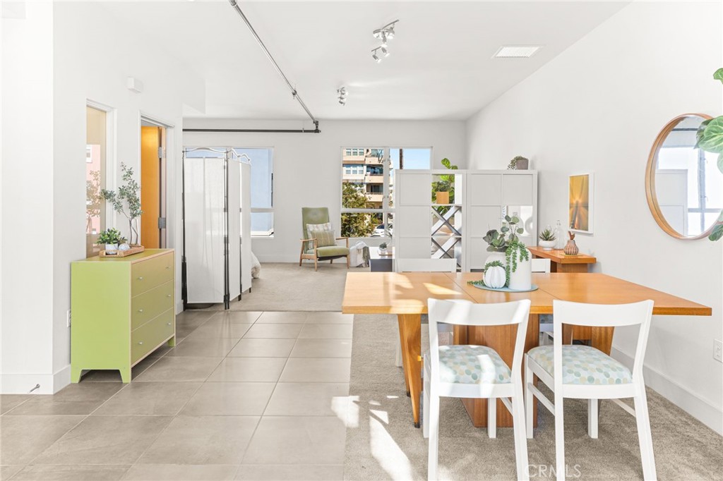 Second Floor Dining Area - 918 E Civic Center, Santa Ana CA 92701 - photo 23
