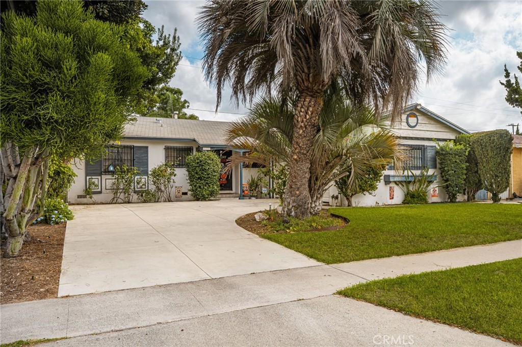 927 S Laurel, Santa Ana CA 92704 - photo 3